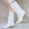 Saskya boots white