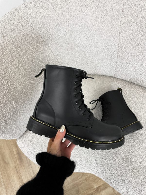 Jaymia boots black