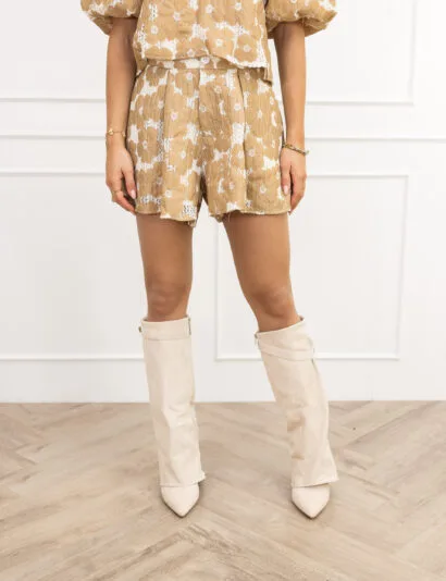 Indi short beige