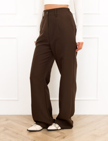 Britt Pantalon Bruin met Elastische Taille en Knoopsluiting