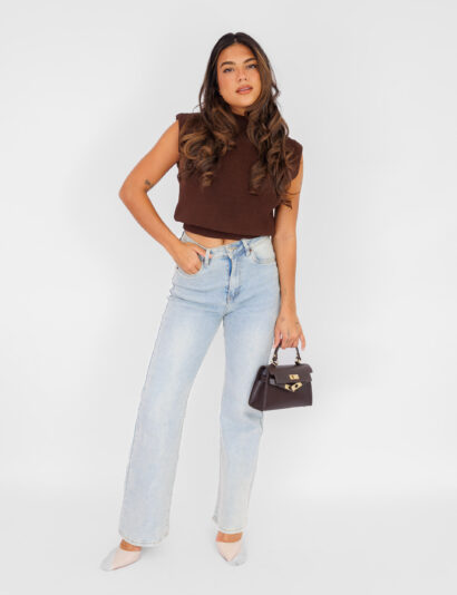 Alternative view of Loua top bruin