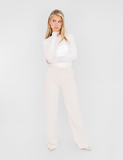 Alternative view of Mikkie wide leg tall jeans beige