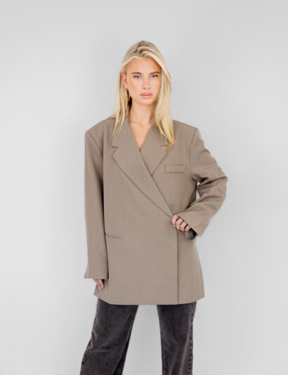 Alternative view of Lou box blazer taupe