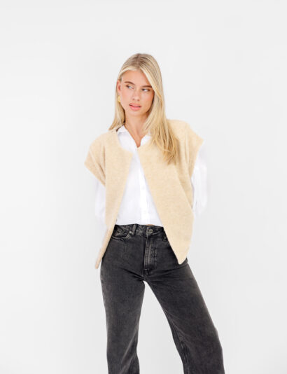 Alternative view of Maudi gilet beige