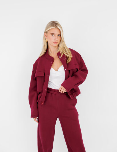 Alternative view of Lieke set bordeaux