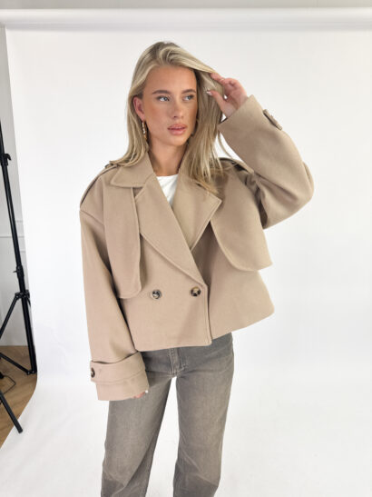 Isadora trenchcoat sand