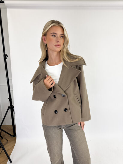 Alternative view of Sabrina jas taupe