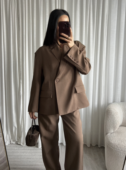 Alternative view of Cait stripe blazer bruin