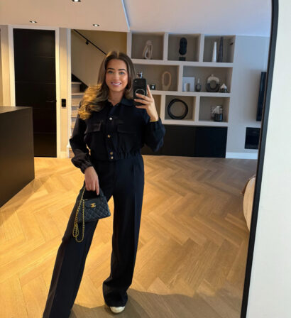 Alternative view of Anna jas zwart