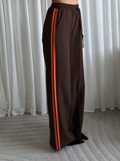 Alternative view of Jelis broek bruin